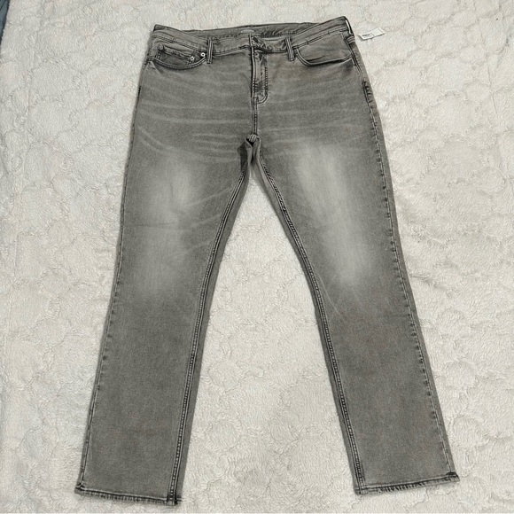 Old Navy Other - NWT Old Navy Gray Slim Built-In Tough 24/7 Jeans 40x32